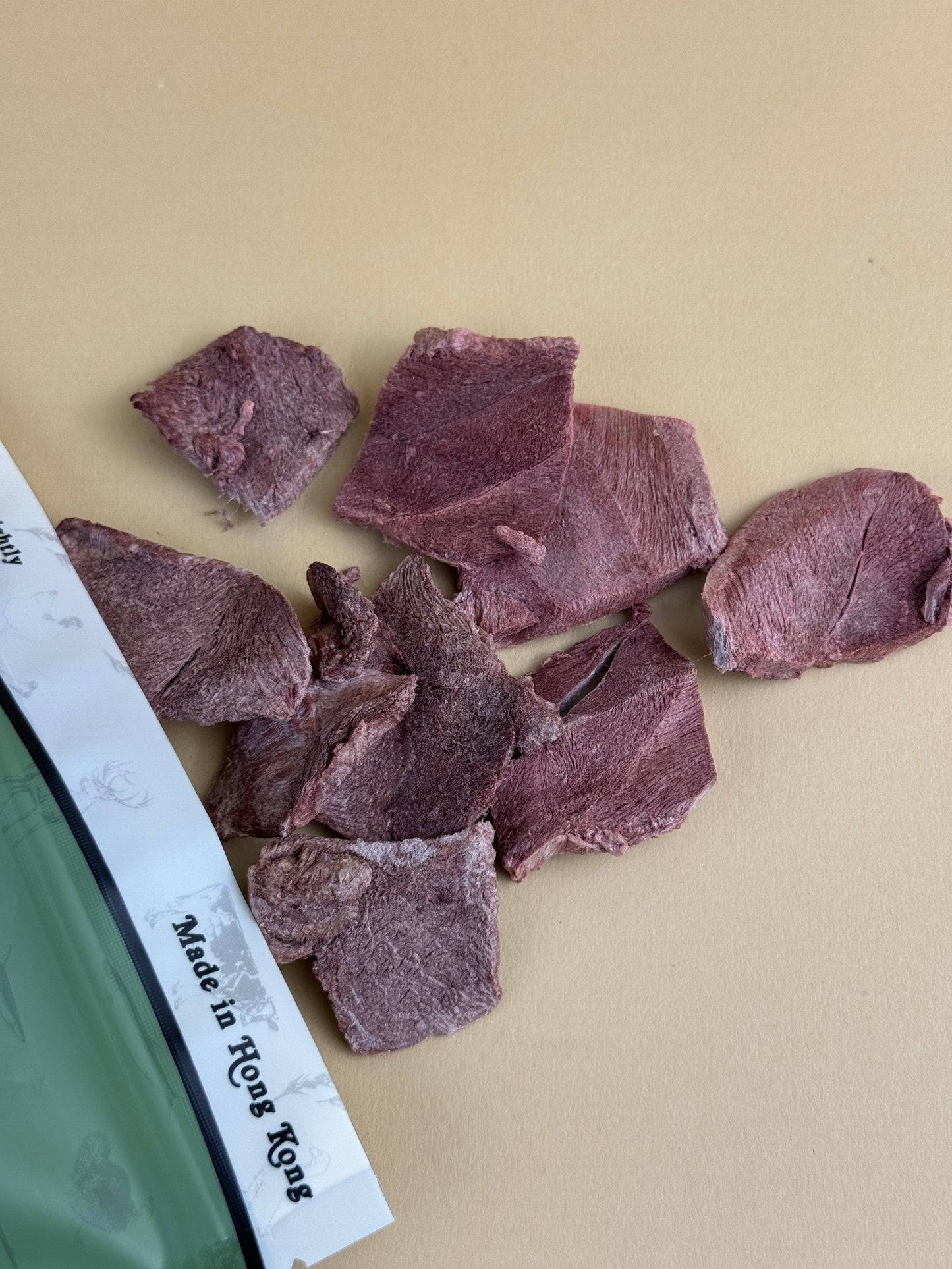 Freeze-dried Kangaroo Slices 凍乾走地袋鼠肉