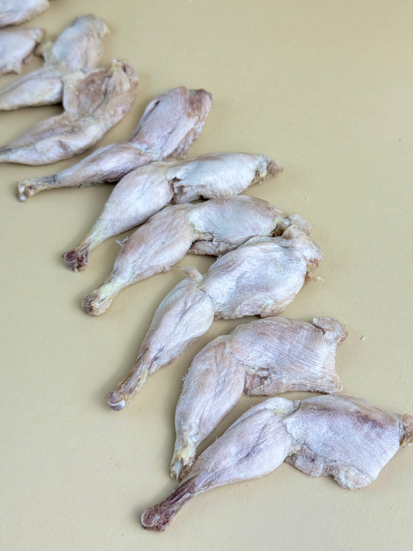 Freeze-dried French Quail Legs (skin off)凍乾法國鵪鶉髀(去皮)