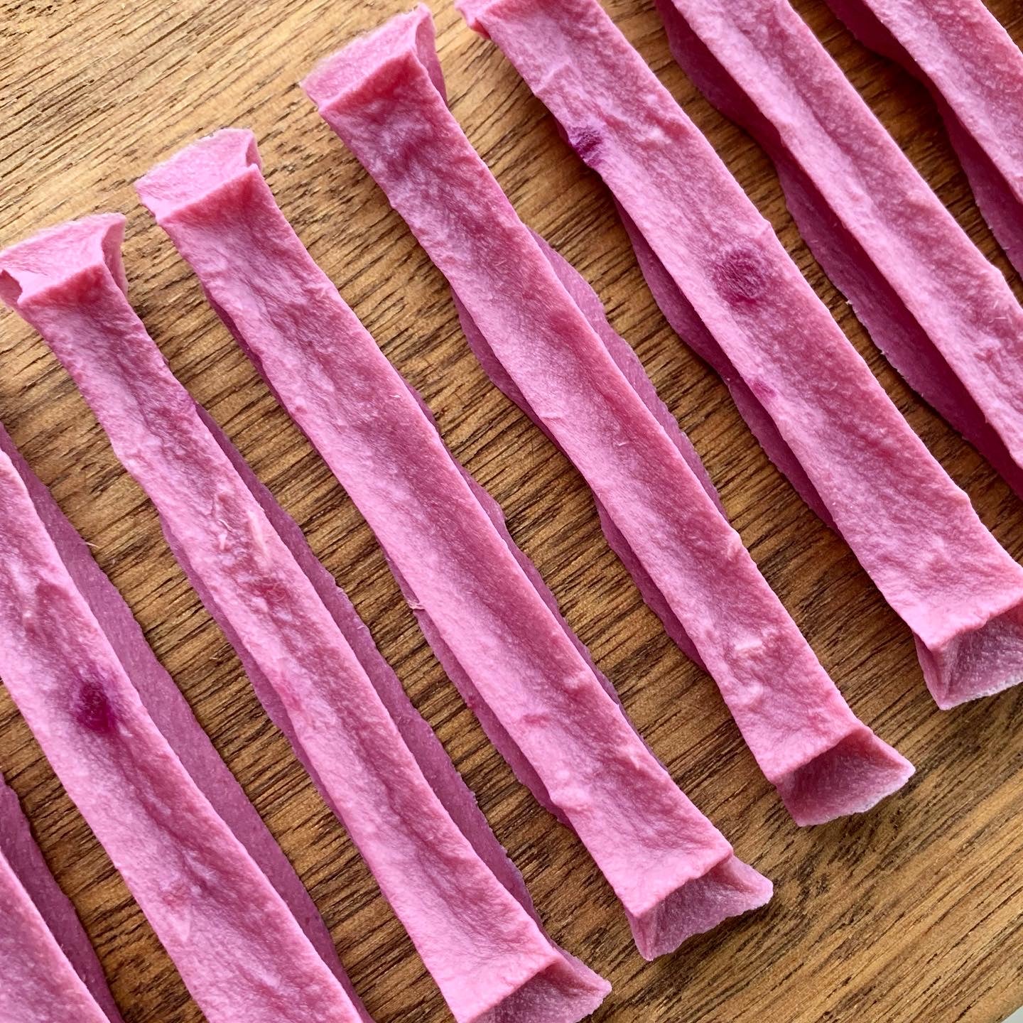 Purple Sweet Potato Milk Chews 紫薯牛奶咬棒